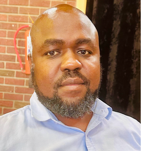 Mr R Sinthumule